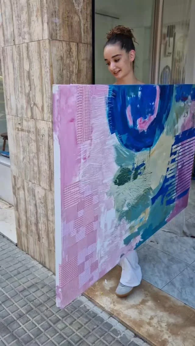 Ja hem portat els quadres a la Casa Museu de Cal Gerrer! 😄
Ara queda una part important i ben entretinguda, muntar l'exposició!
Gràcies family per aquest divertit i permormàtic trasllat🥰.
@jana_b.f @laiaafaig @arnau.faig @miratge72 @janasonego @arantzagurru
#projectes #novaexpo #performanceart
@museu_calgerrer