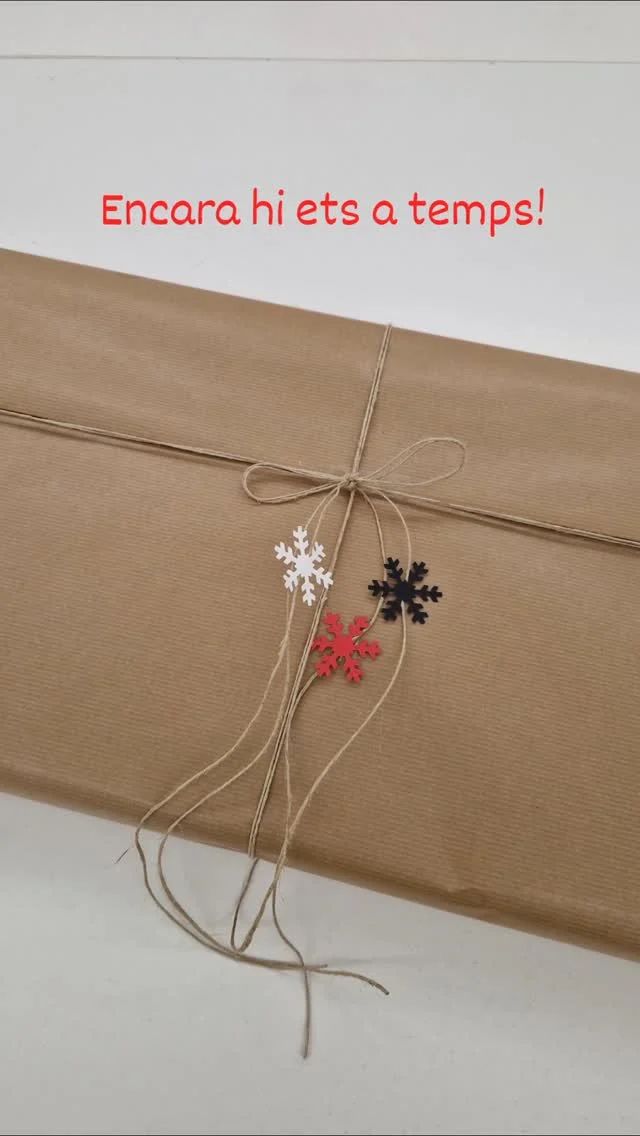 Horaris abans de ReisDissabte d'11 a 14 h. i de 16 a 19 h.
Diumenge de 10:30 a 14:30 h.
*Dilluns d'11 a 14 h. i de 17 a 20 h.*
Dimarts i dimecres tancat.Mides i preus a la web, ventes contactant amb mi.
maria@poudart.com
#novaexpo #exposició #regalsoriginals #art