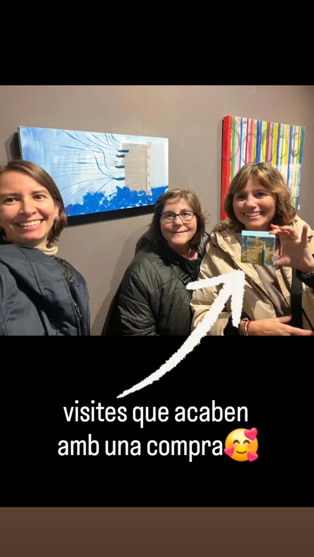 Quina alegria quan les amigues s'enamoren d'un quadre teu😍.
@annas1429 @nsolers