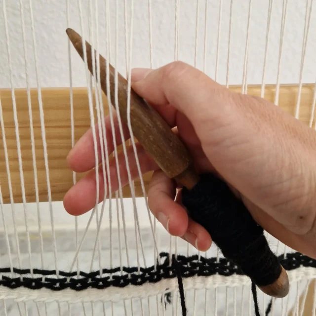 Inicis difícils d'un nou tapís gran. Reptes💪🏼
#arttèxtil #tapis #tapestry