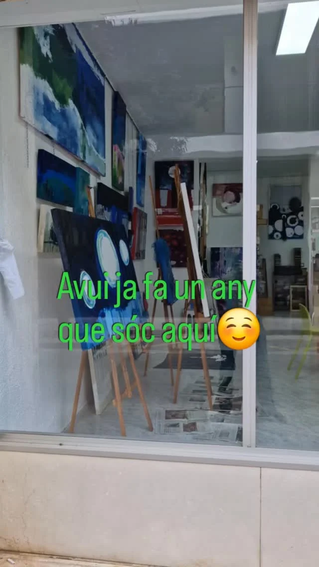 Avui fa un any que vaig entrar en aquest taller. Feliç del temps que he pogut estar treballant en aquest agradable espai.
Feliç d'haver apostat per mi💪🏼🥰
#tallerdartista #pintantdenou #artcontemporani #arttèxtil